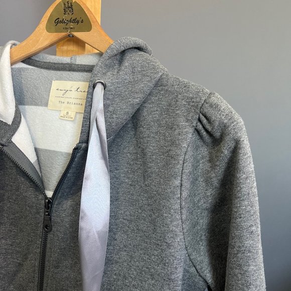 Evy's Tree Brianna Hoodie in Gray - Picture 2 of 3